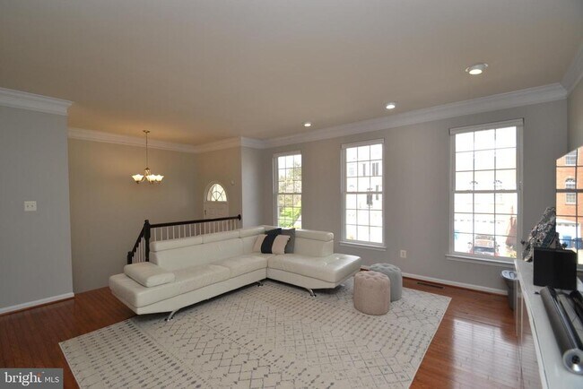 Foto del edificio - 42757 Locklear Terrace