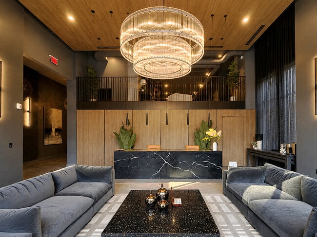 Lobby - Estelle New Haven
