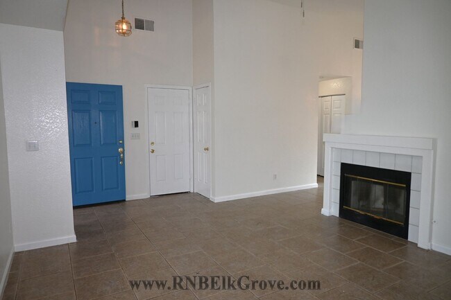 Foto del edificio - Resident Benefit Package Property