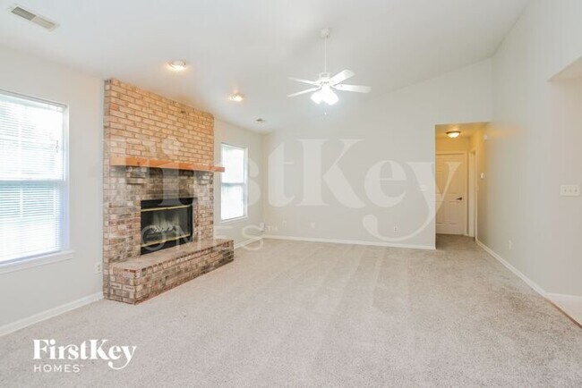 Building Photo - 8020 Douglas Fir Ct