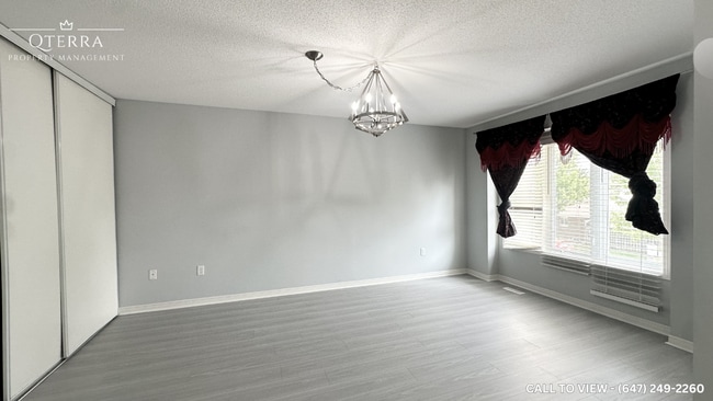 Building Photo - 1290 Savannah Dr