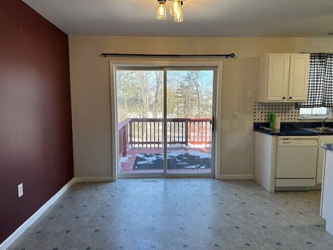 Foto del edificio - 54 Woodmyre Ln