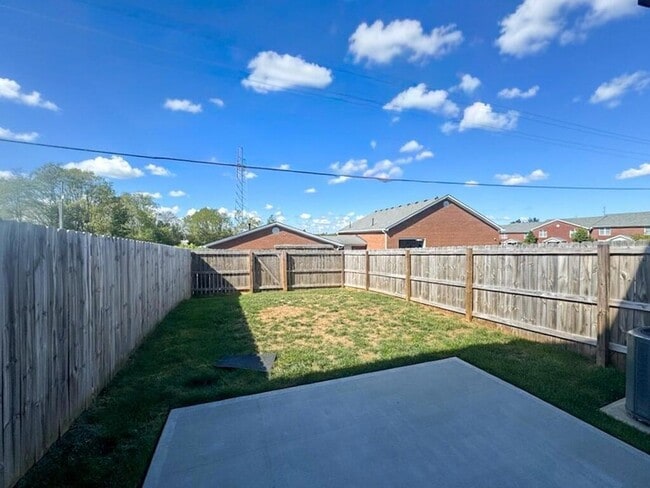 Photo - 331 Platt Dr Townhome