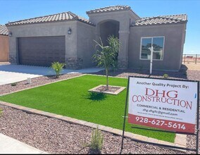 Building Photo - 7816 E 34th Pl