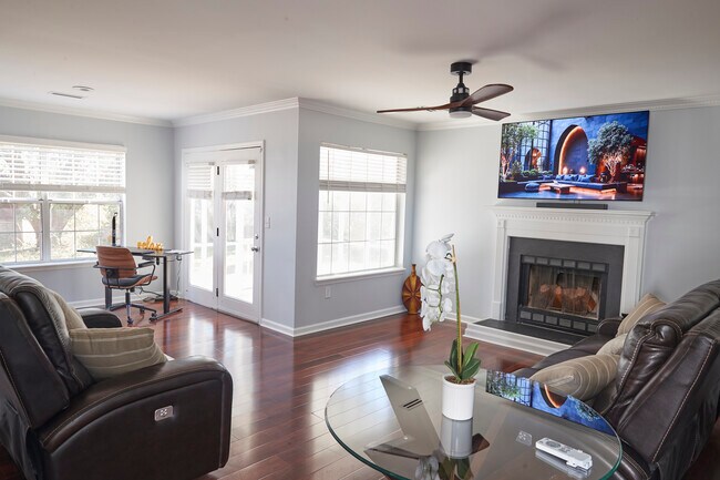 Foto del edificio - 810 Williamsburg Ln