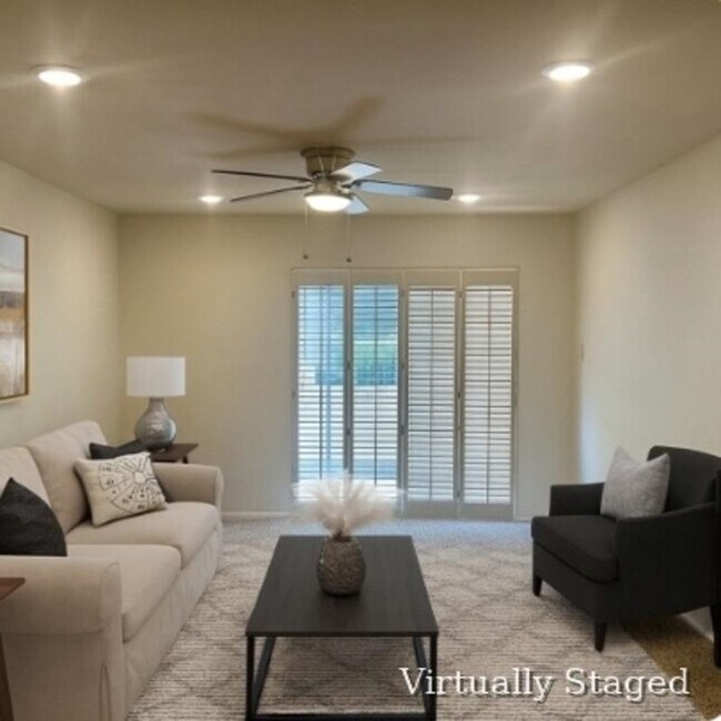 Foto del edificio - 1206 Hi Stirrup