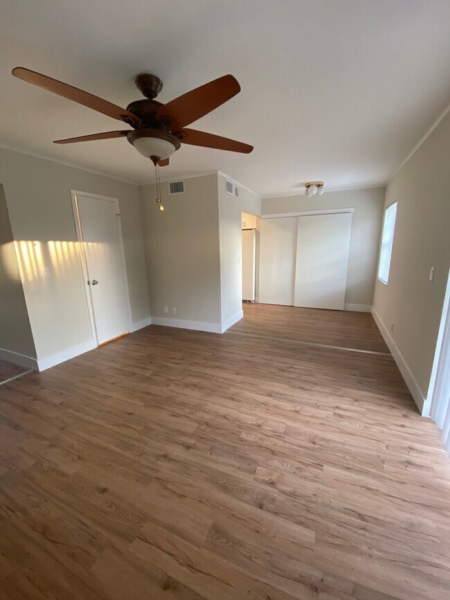 Foto del edificio - 1835 SW 81st Ave