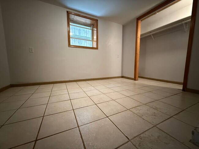 Foto del edificio - 4527 N Christiana Ave