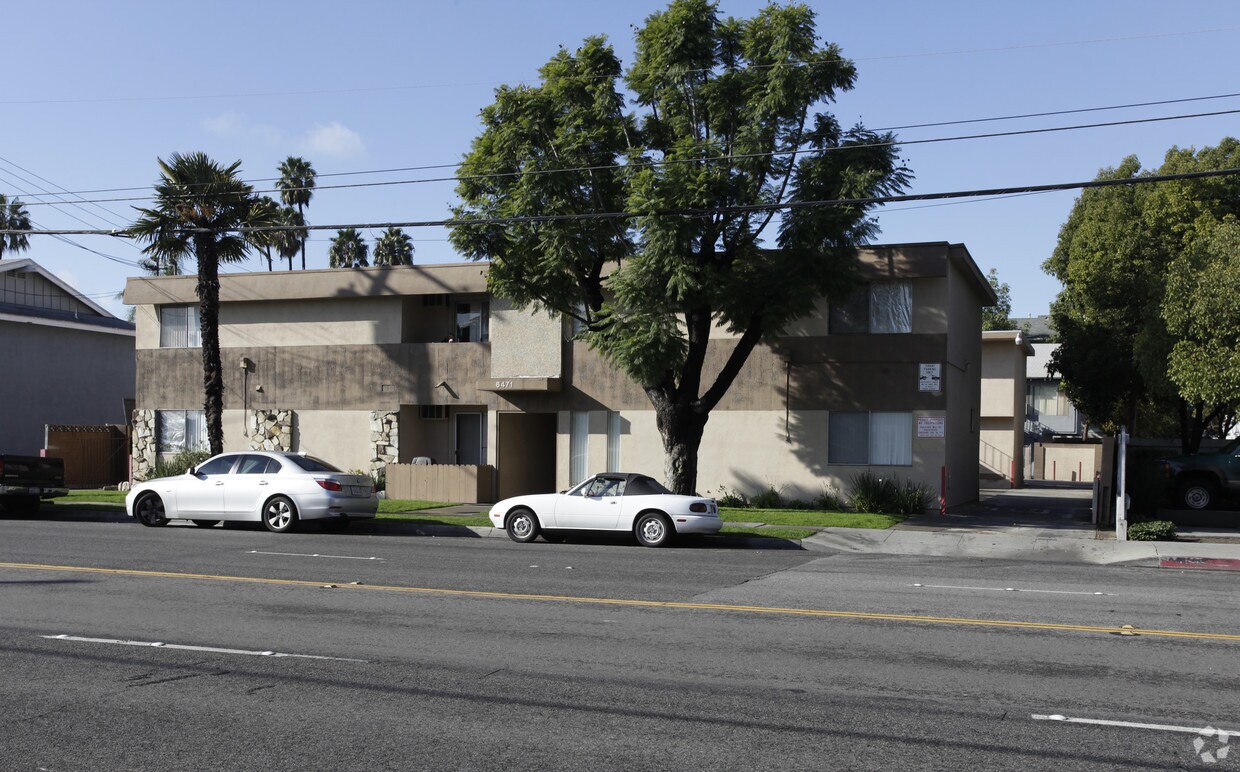 Building Photo - 6471 Western Ave