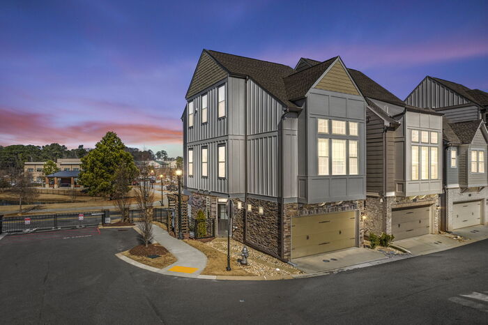 Primary Photo - 1089 Kirkland Cir