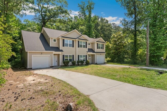 Building Photo - Duplex Rental Available in Garner – 4 Bed, 2.5 Bath with Garage & Private Backyard