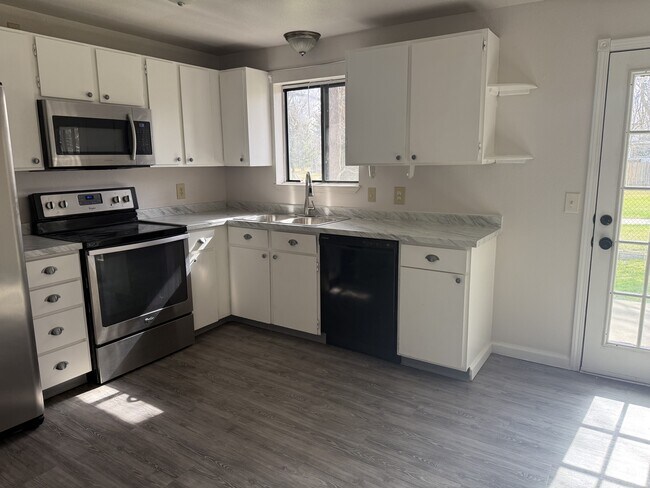 Foto del edificio - 3541 Granger Ave W