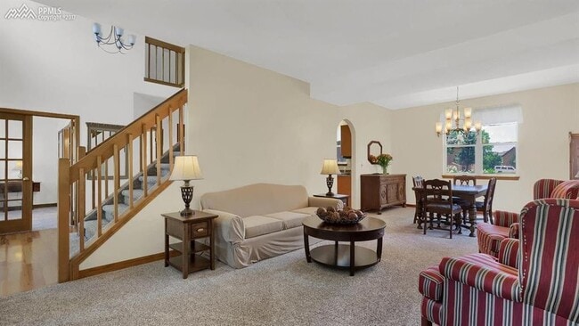Building Photo - 235 Tamarron Dr