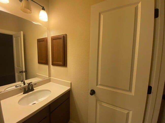 Foto del edificio - 1109 Williams Way