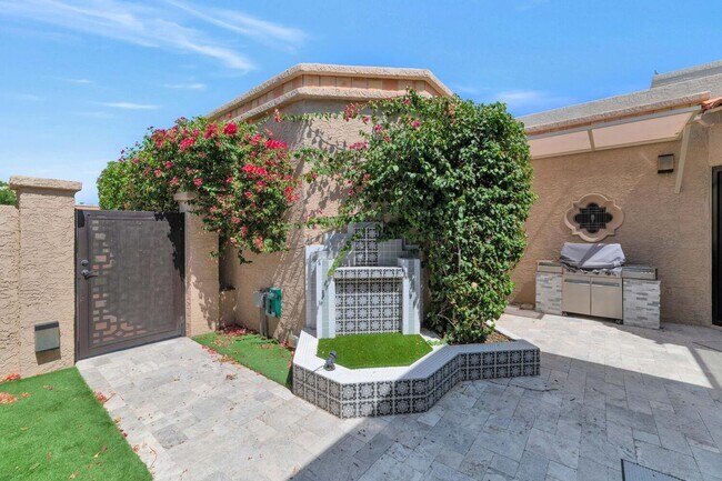 Foto del edificio - Rates Vary: $5,495 - $7,995