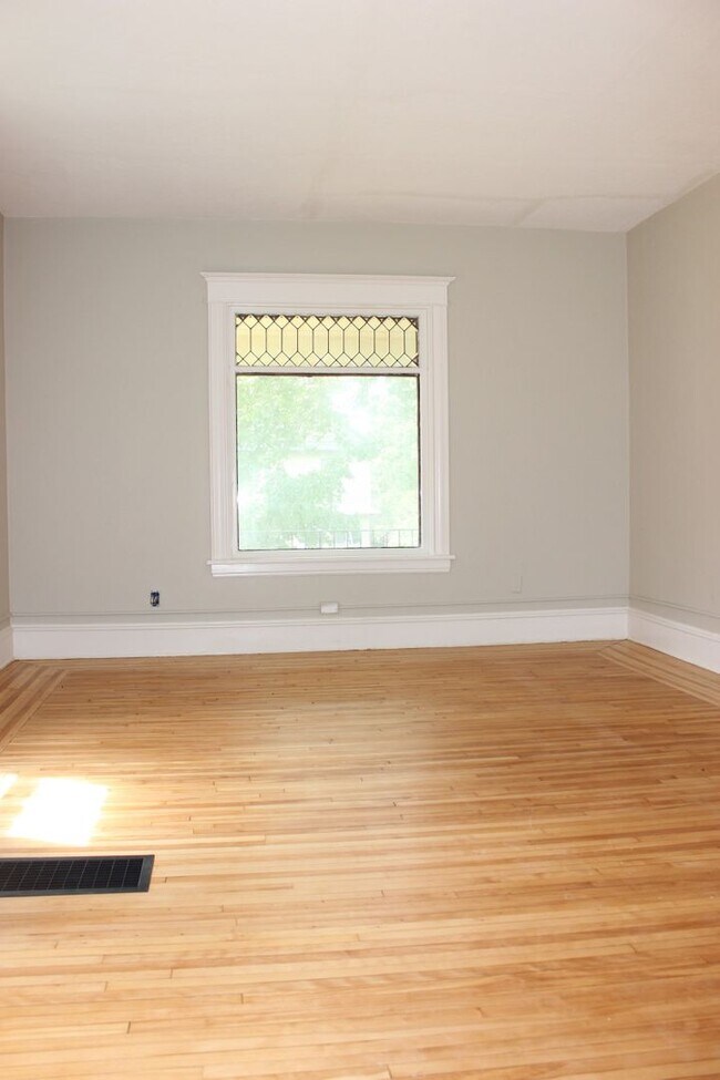 Foto del edificio - 2723 Taylor St NE