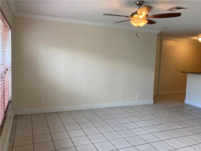 Building Photo - 2741 NW 58th Ter