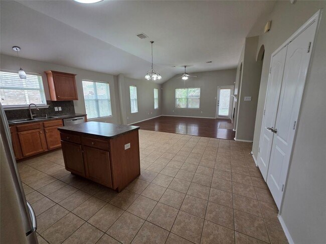 Foto del edificio - 2518 Sandvalley Way