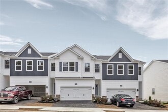Building Photo - 126 Scotland Ln