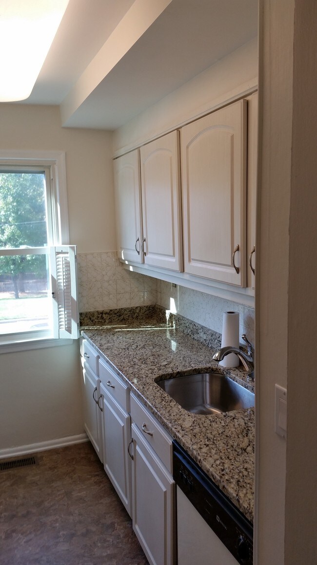 Encimeras de cocina mejoradas - 69 Watkins Park Dr