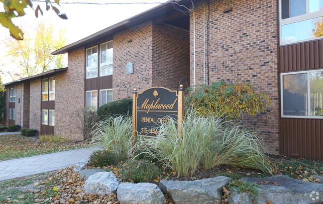 Leasing Office - Maplewood Apartment Homes