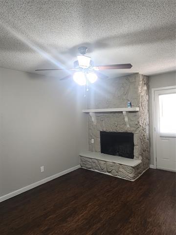 Building Photo - 2313 Carruthers Dr