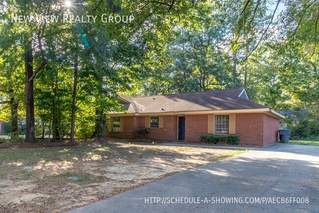 Building Photo - 8524 Barncliff Rd
