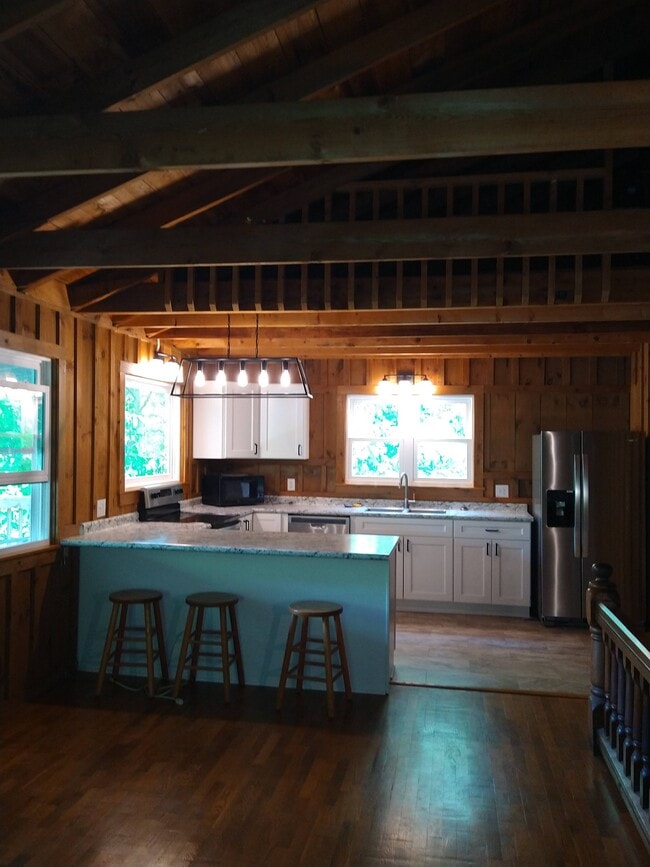 Building Photo - 295 Ozzie Cornett Dr