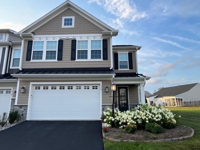 Building Photo - 324 Bayberry Ln