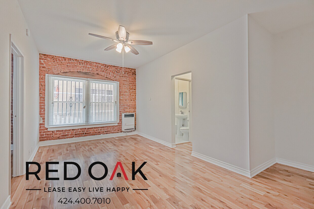 Foto principal - 326 Normandie Ave