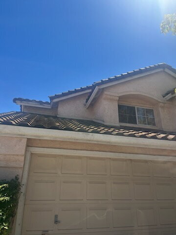 Primary Photo - Spectacular 3 bed 2.5 bath Tracy Home