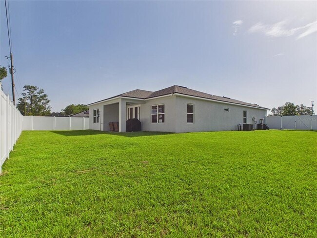 Foto del edificio - 15110 SW 43rd Avenue Rd