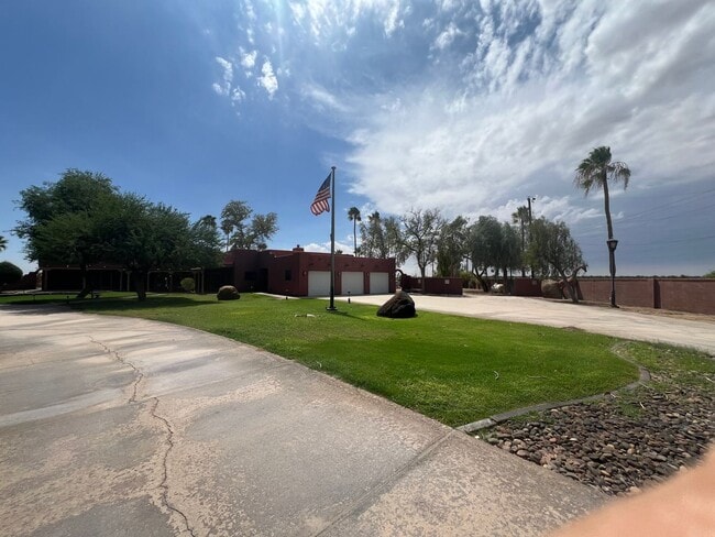 Building Photo - UNIQUE HOME ON ACREAGE!