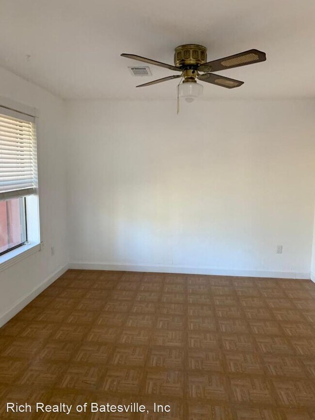 Building Photo - 3 br, 2 bath House - 5 Redbird Drive
