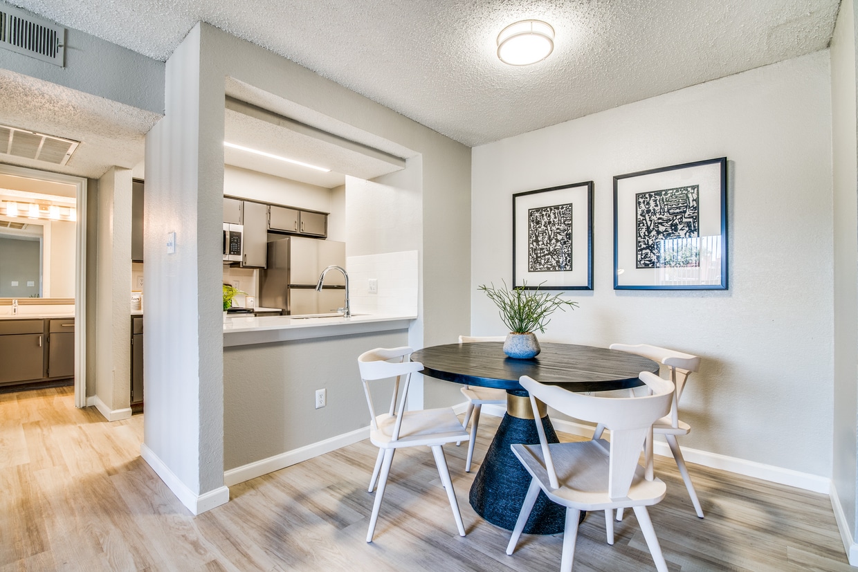 Las Ventanas Apartments in Duncanville, TX