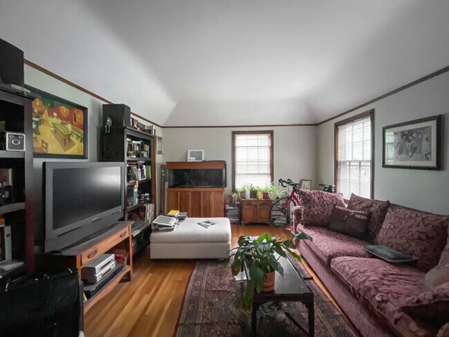 Foto del edificio - 4336 York Ave S