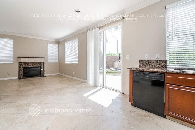 Foto del edificio - 1869 Petaluma Dr