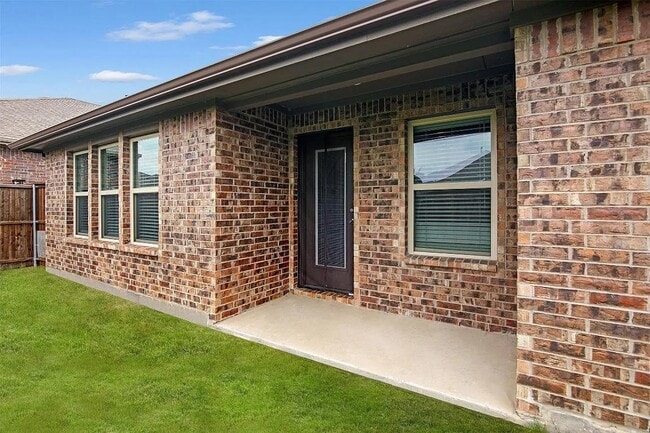 Building Photo - 6409 Crownmere Dr