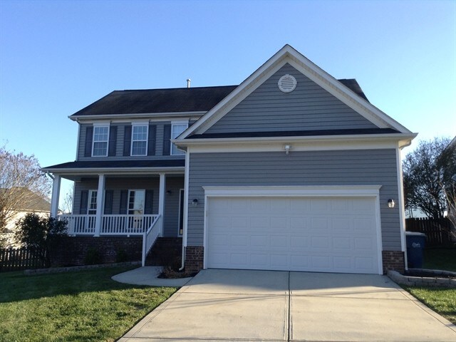 Foto principal - 105 Riverfront Parkway