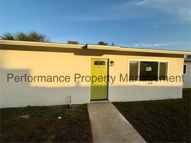 Foto del edificio - 3401 Squire Ln