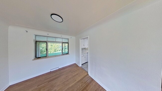 Building Photo - 2985 Reed St