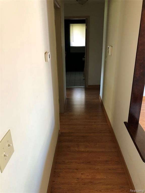 Building Photo - 5060 Bristor Dr