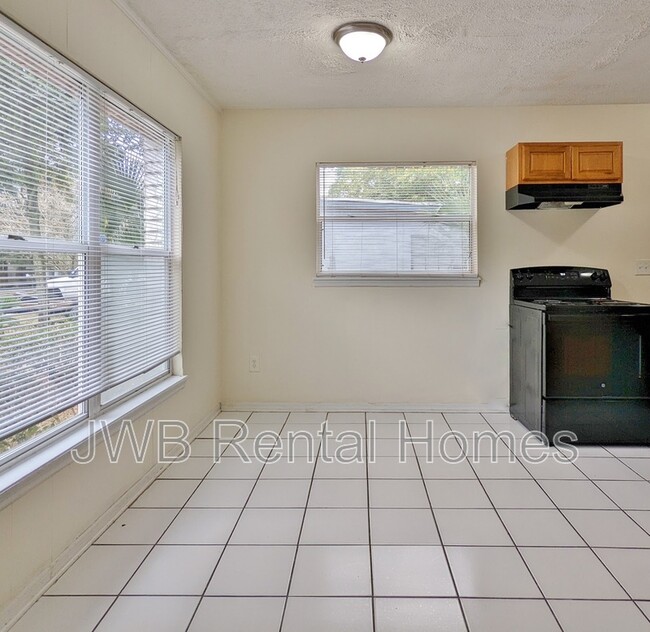 Foto del edificio - 1412 Morgana Rd