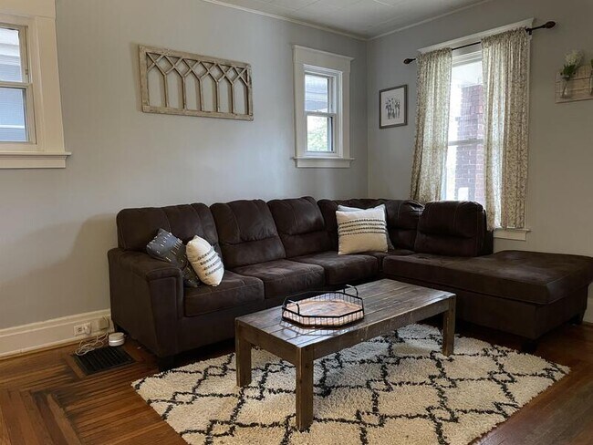 Foto del edificio - 2607 Marsh Avenue