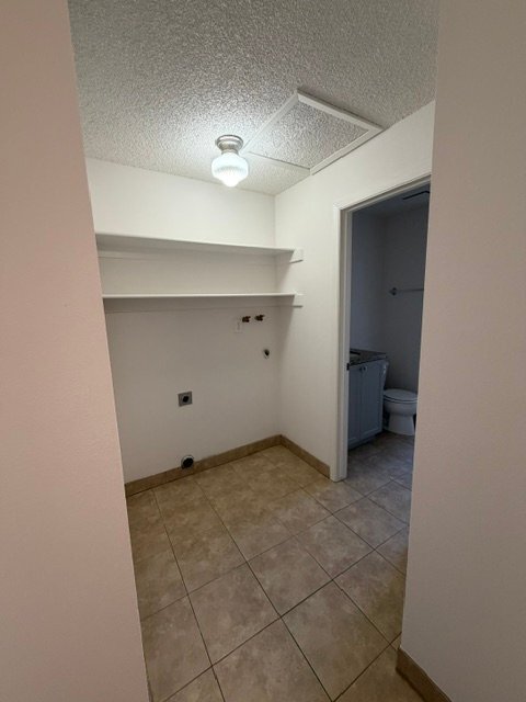 Building Photo - 7851 S Chadbourne Dr