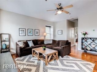Building Photo - 1 br, 1 bath  - 219 N 19th St # U41