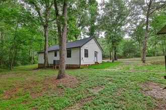 Building Photo - 12028 Cedar Ln