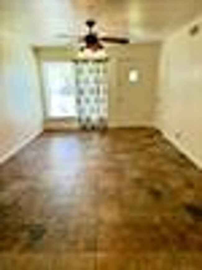 Building Photo - Updated 3/1/1 home in Owasso