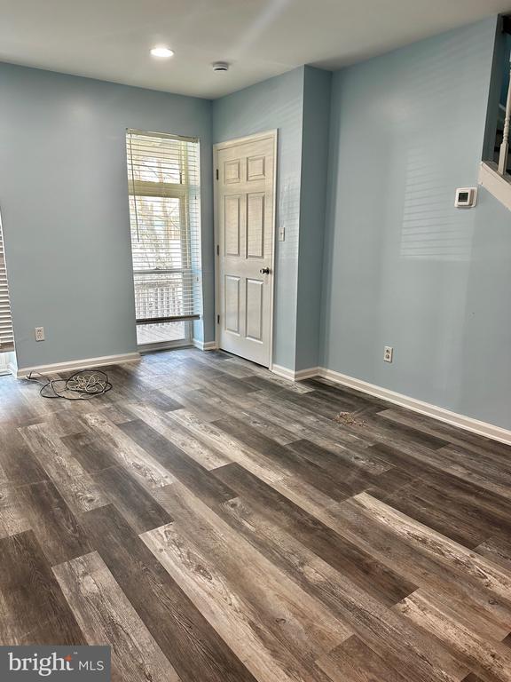 Foto del edificio - 542 Stanbridge St