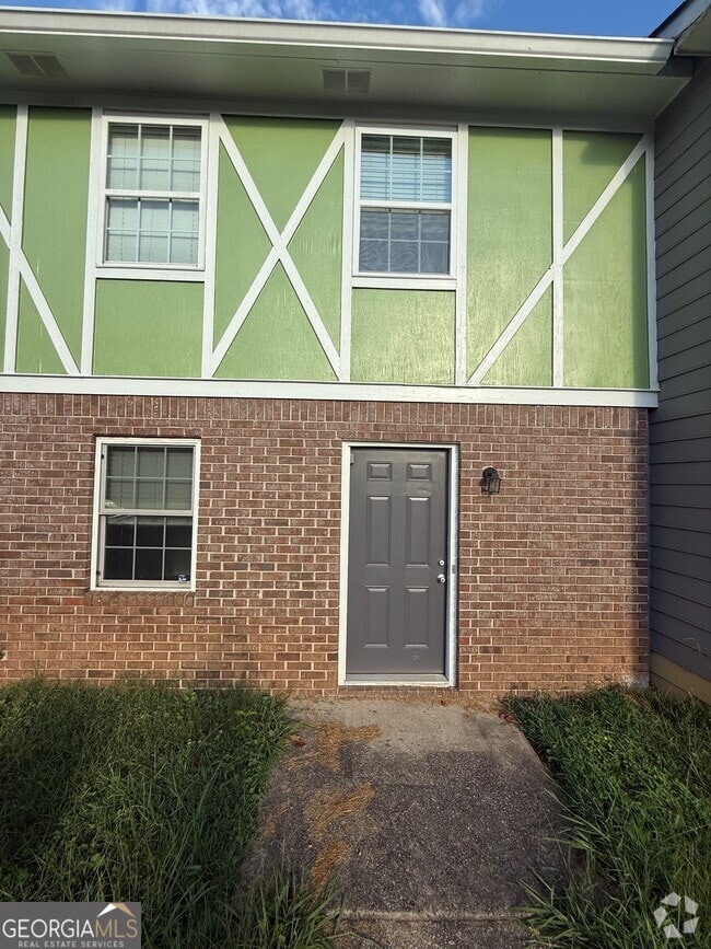 Building Photo - 5770 Old Gordon Rd